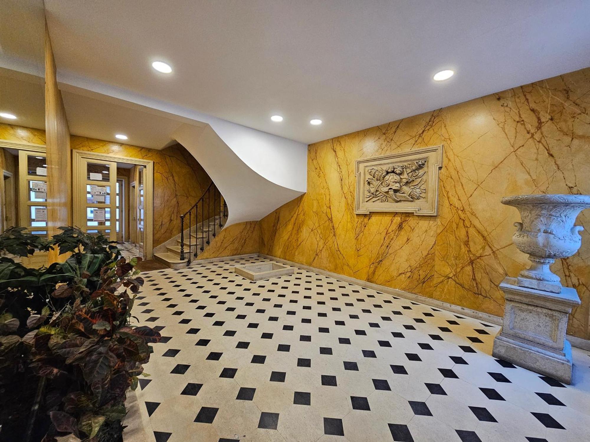 Home In Paris Invalides Beautiful Flat Near Orsay And Eiffel Tower Exterior foto